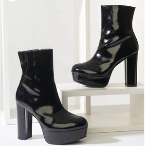 Black Platform Heeled Ankle Boots